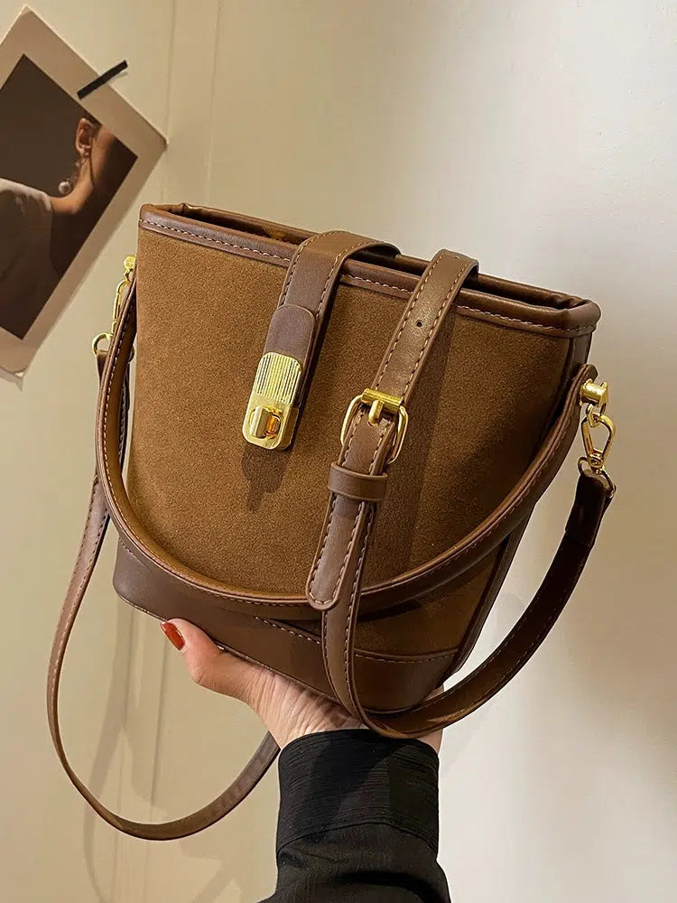 Lock Clip Adjustable Strap Bucket Bag