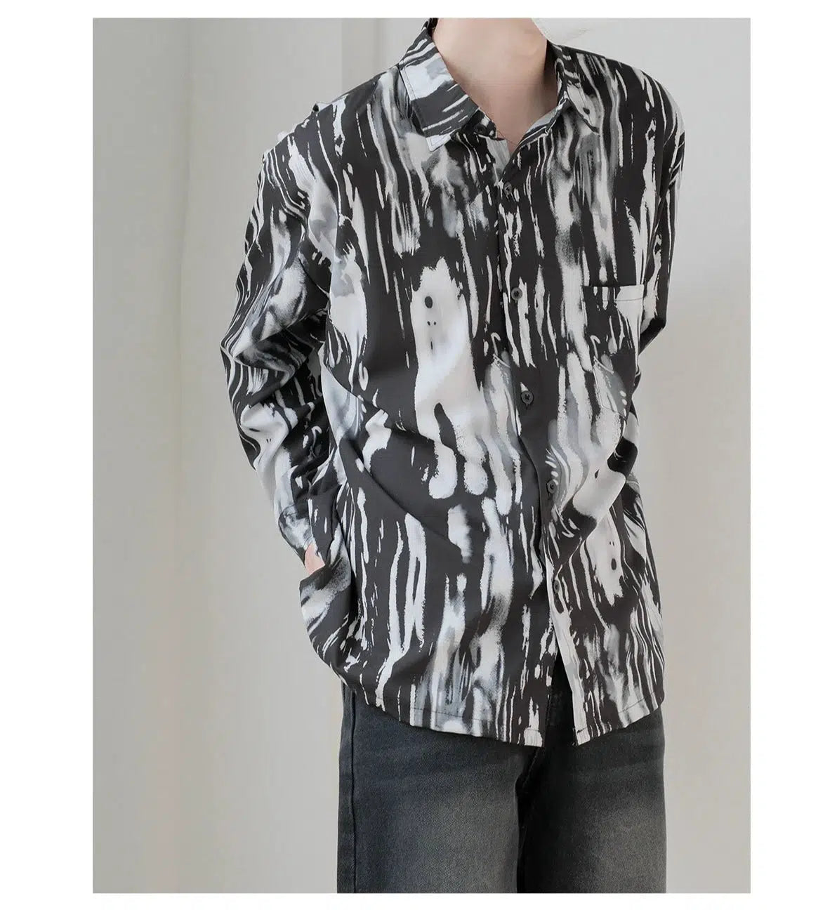 Loose-Fit Abstract Print Shirt