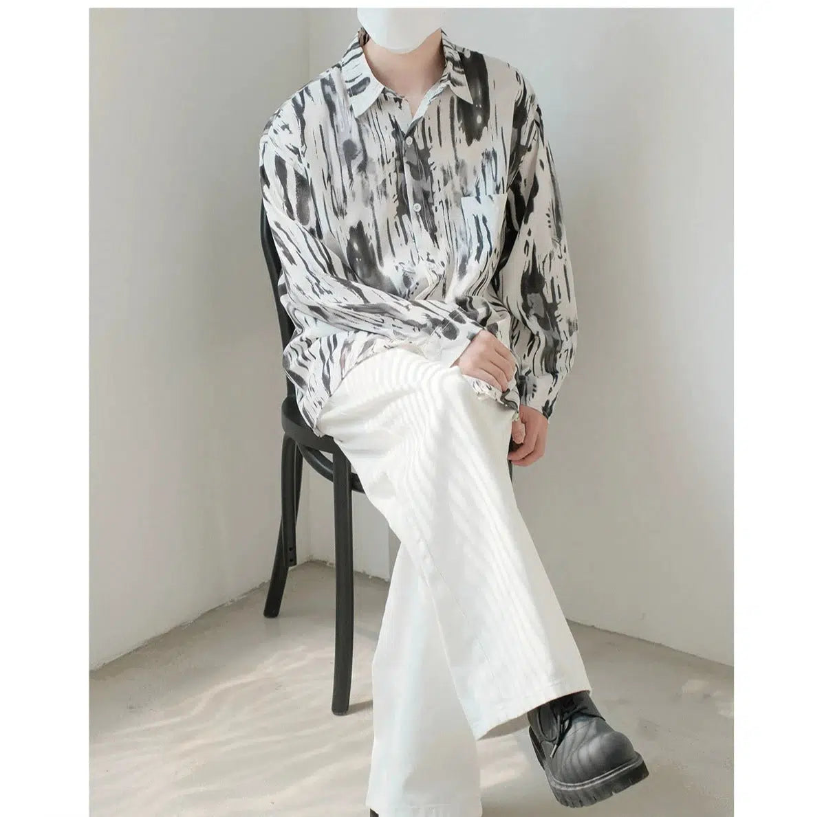 Loose-Fit Abstract Print Shirt