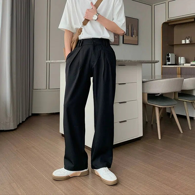 Loose Fit Pleated Suit Pants
