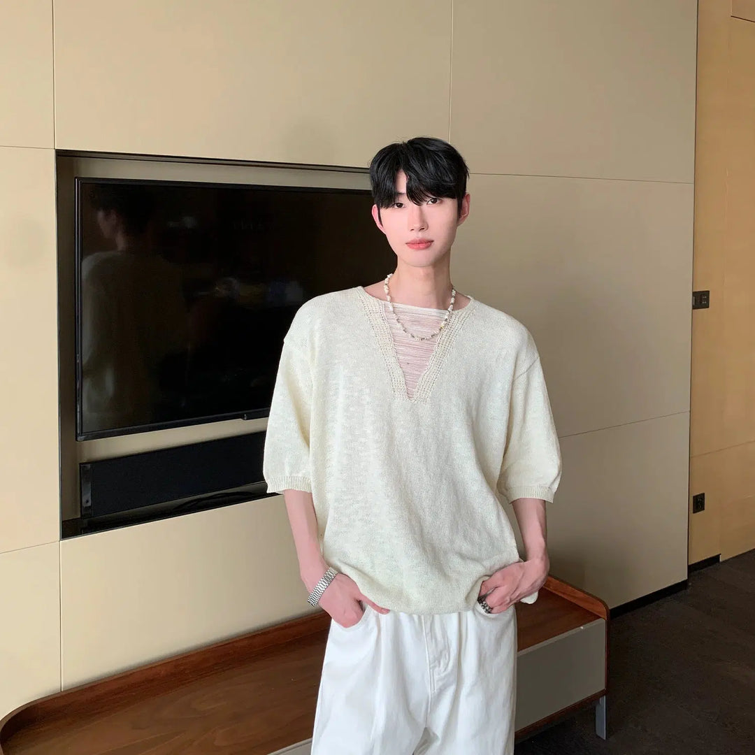 Loose Fit V-neck Lace T-shirt