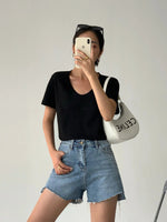 Loose Fit V-neck T-shirt