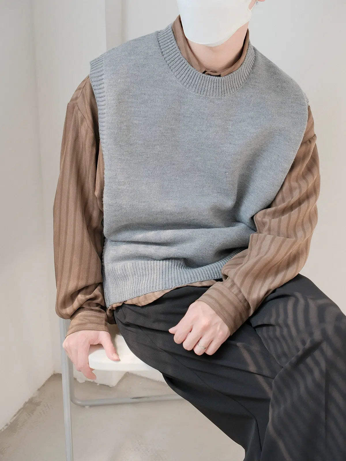 Loose-fit Knit Sleeveless Vest