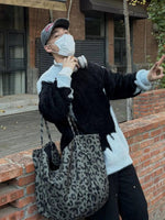 Men's Leopard Print Tote Bag