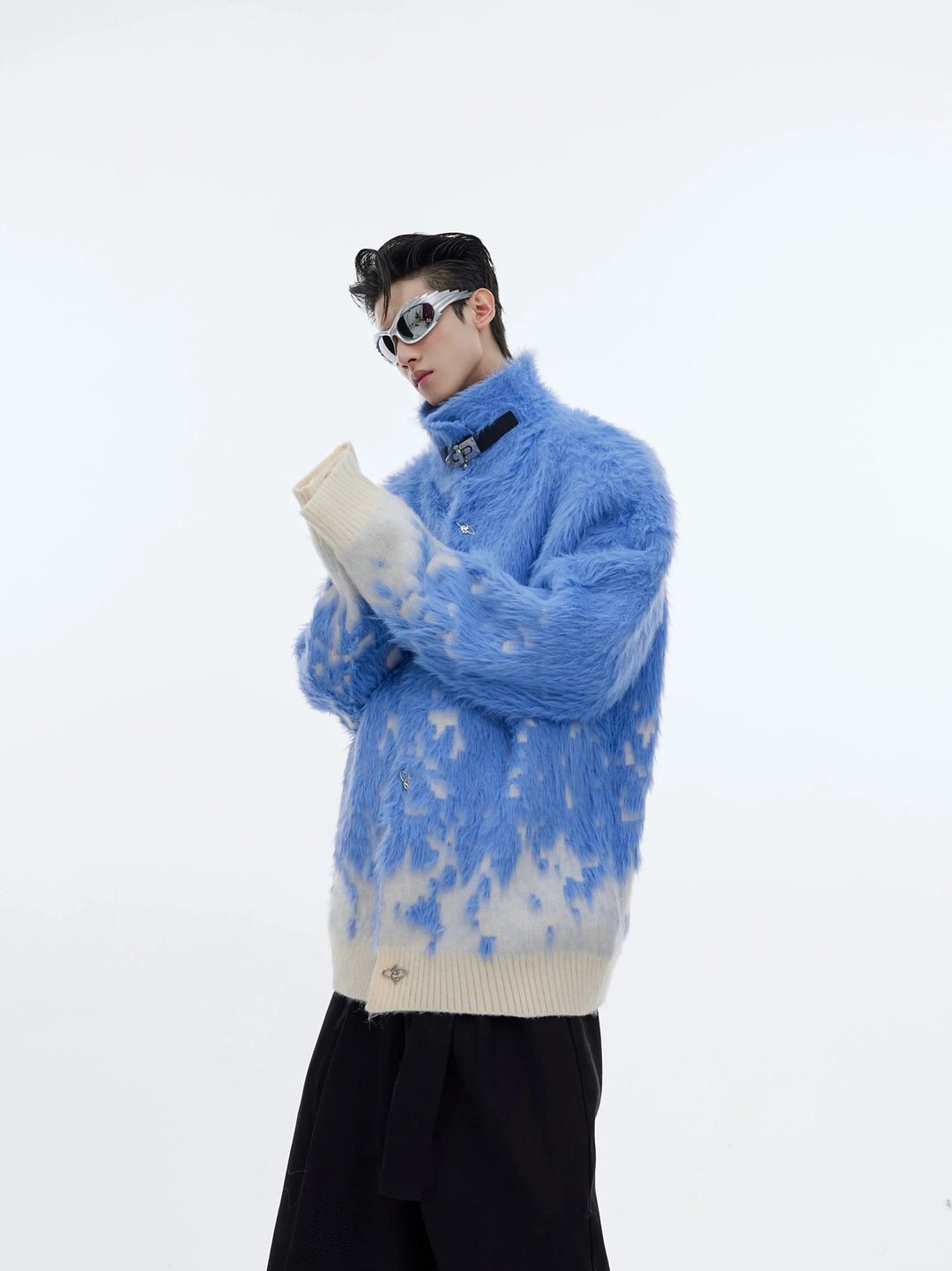 Metal Buttons Gradient Sweater Jacket