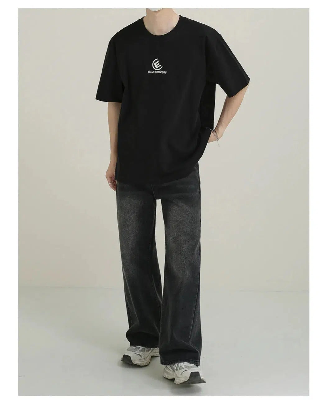 Metal Logo Short-sleeved T-shirt