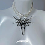Metallic Spiked Pendants Pearl Necklace