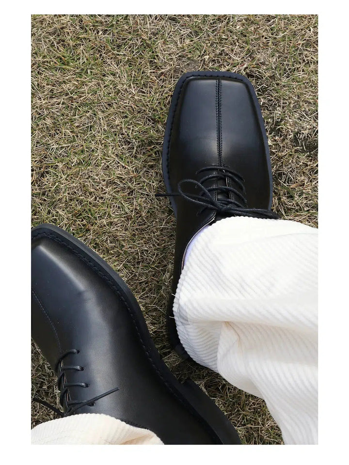 Midline Design Square Toe Leather Shoes