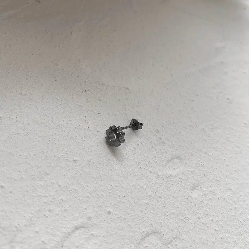 Minimalist Gear-Shaped Stud Earrings