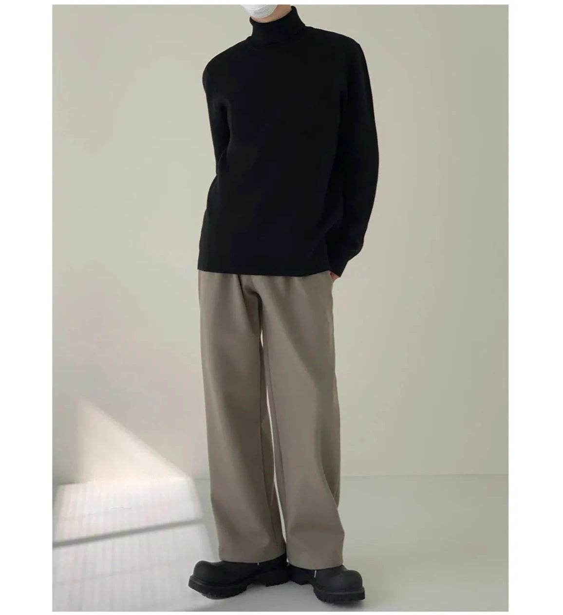 Minimalist Slim Turtleneck Sweater