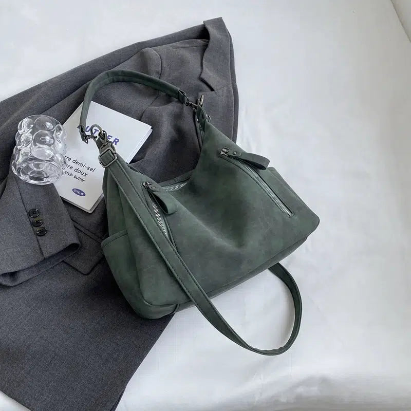 Multiple Pockets Large Zippered Tote Bag