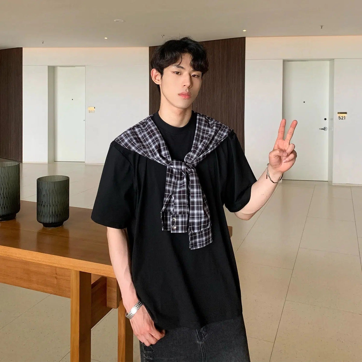 Non-detachable Plaid Shawl T-shirt