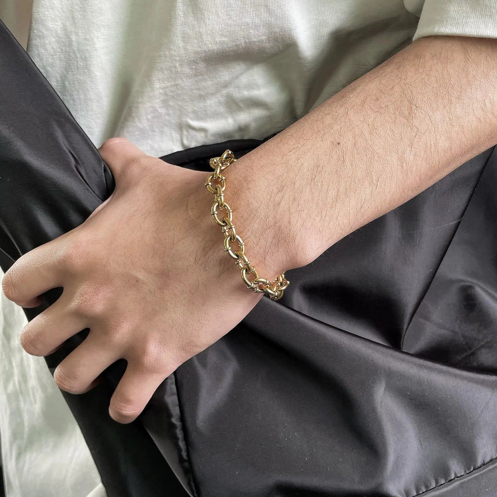 O-shaped Titanium Steel Chain Bracelet