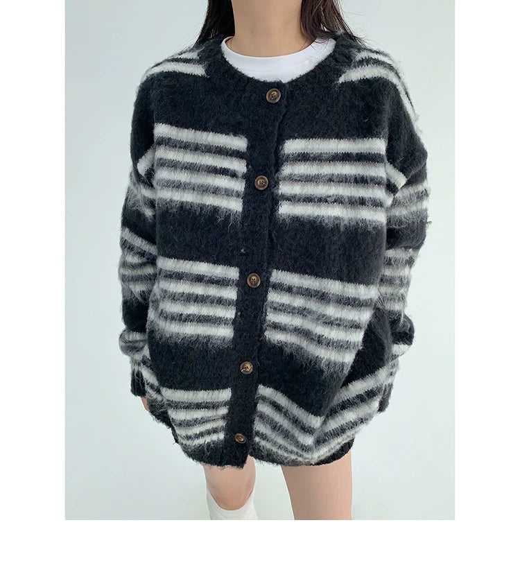 O1CN010lT0ZA1KUXK4CrM2Y