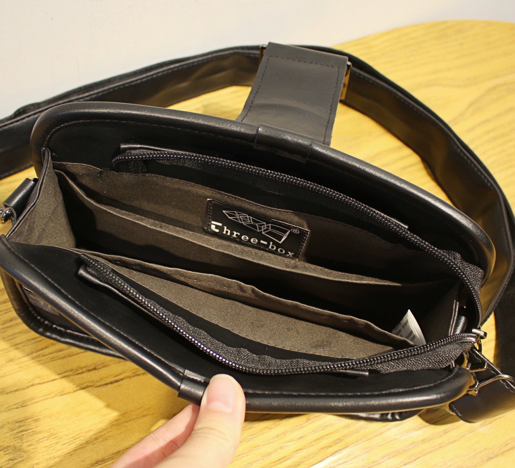 O1CN010og1K41RpmytDUT2l