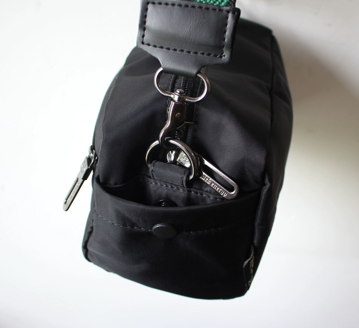 O1CN010x2Hbr1RpmxEywiN5