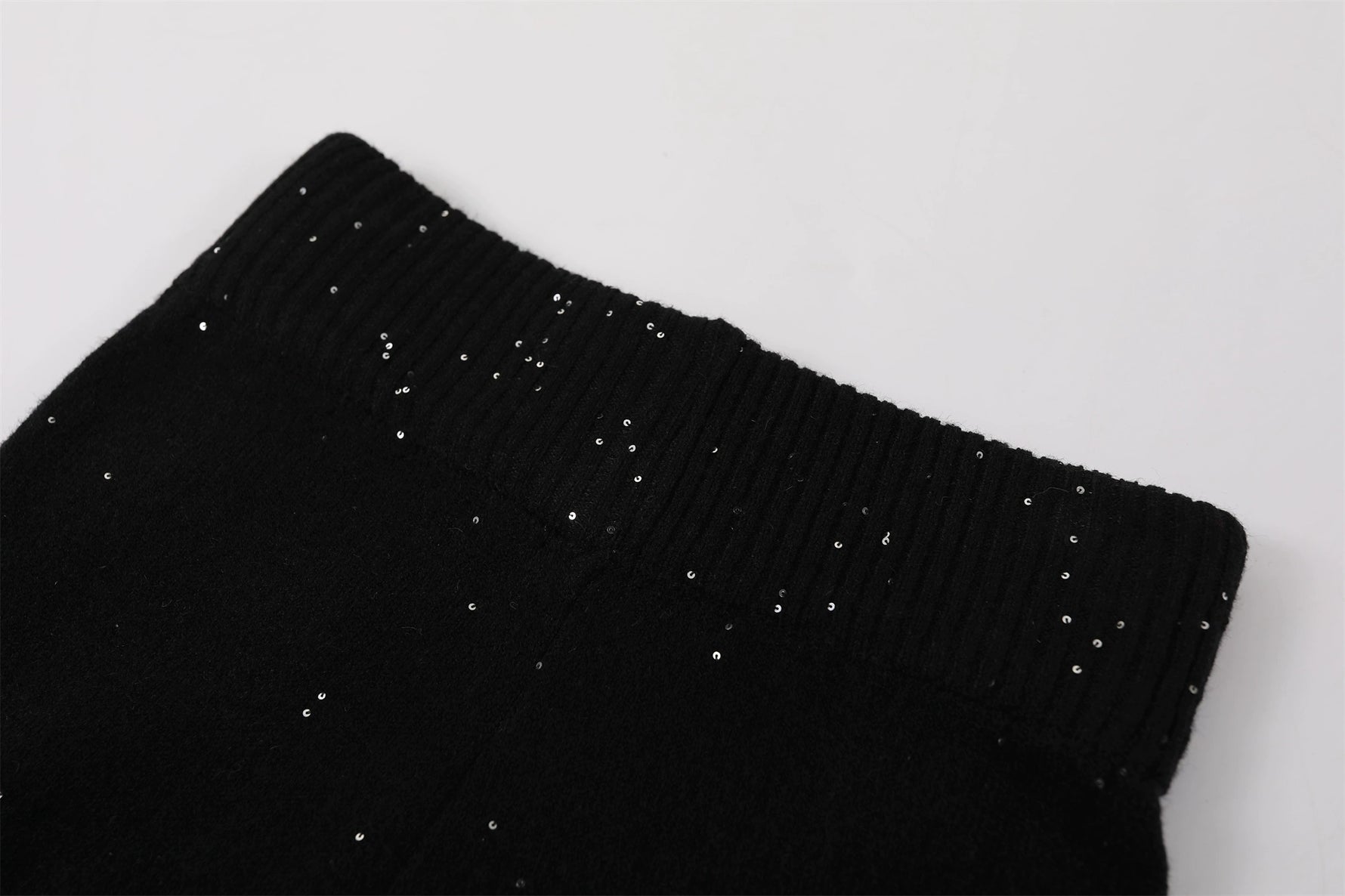 O1CN011LBzlC1ZKCbqKmEr1