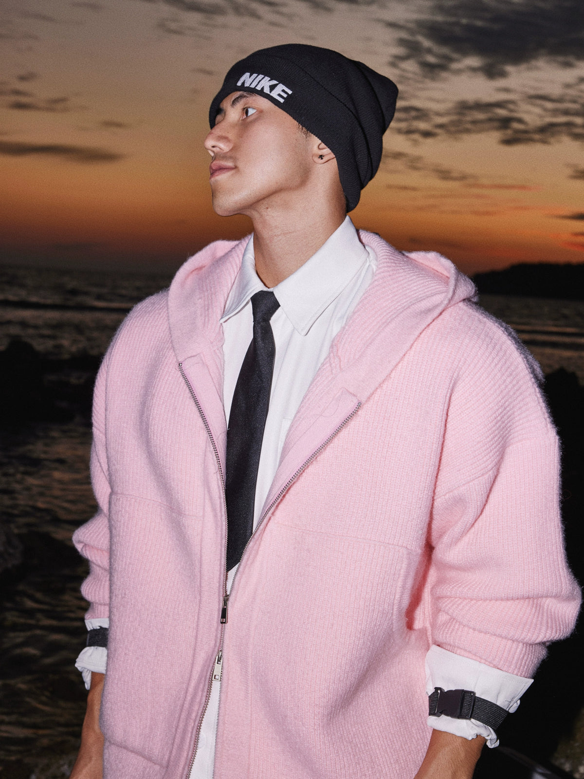 O1CN011h6lB41EHob1ydQ5B