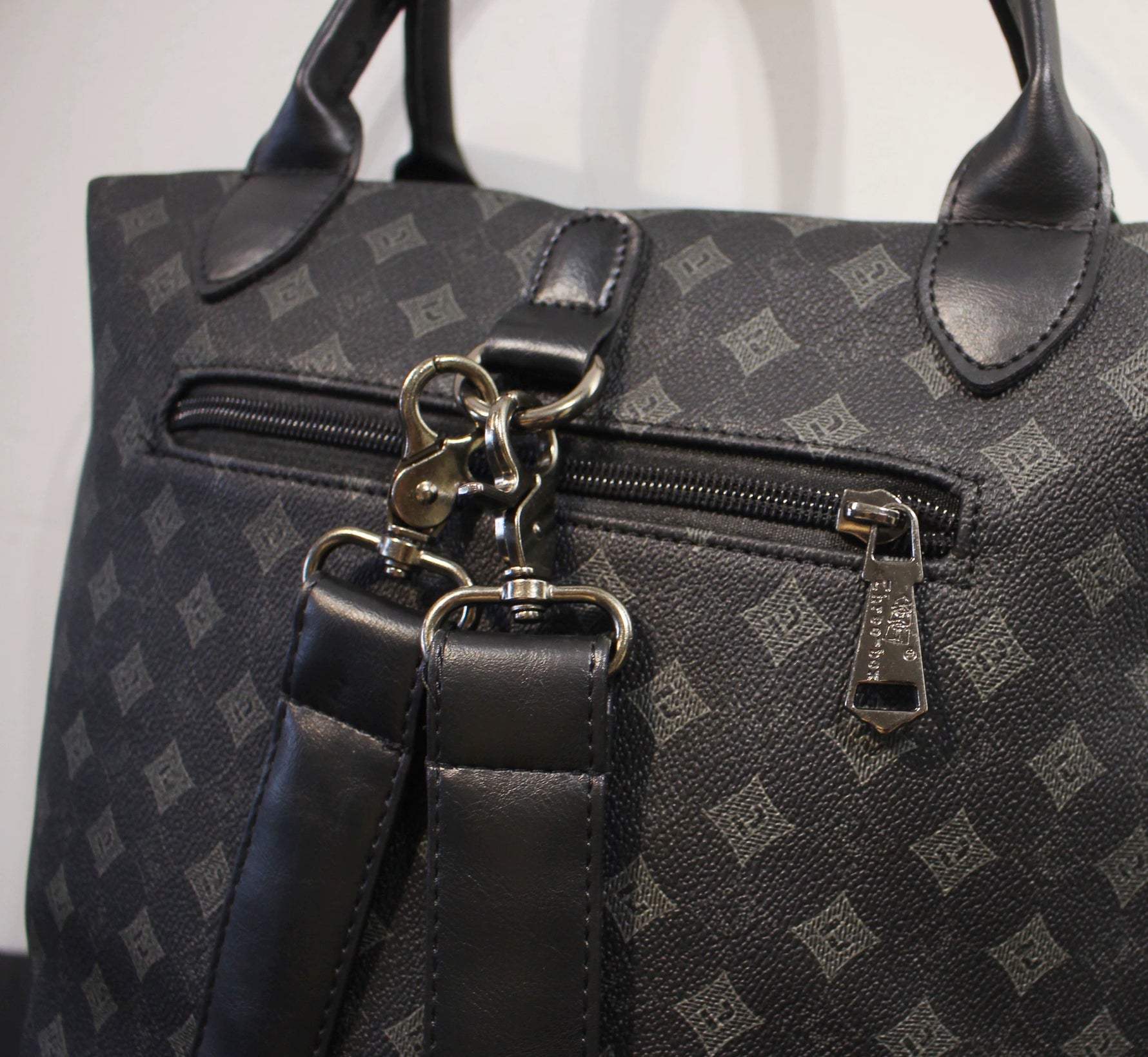 O1CN012W1oWV1Rpn0wREQ7s