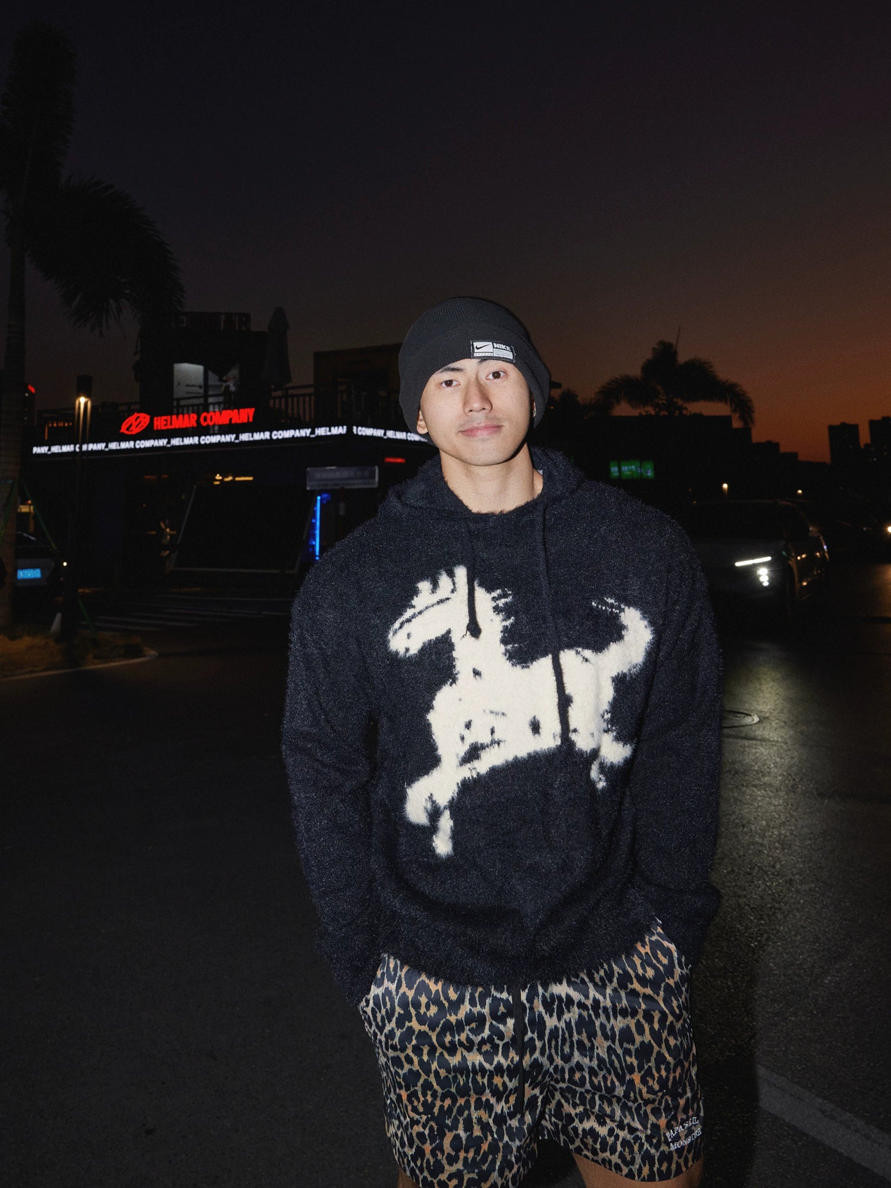 O1CN012rXZQC1EHodGs2sTW