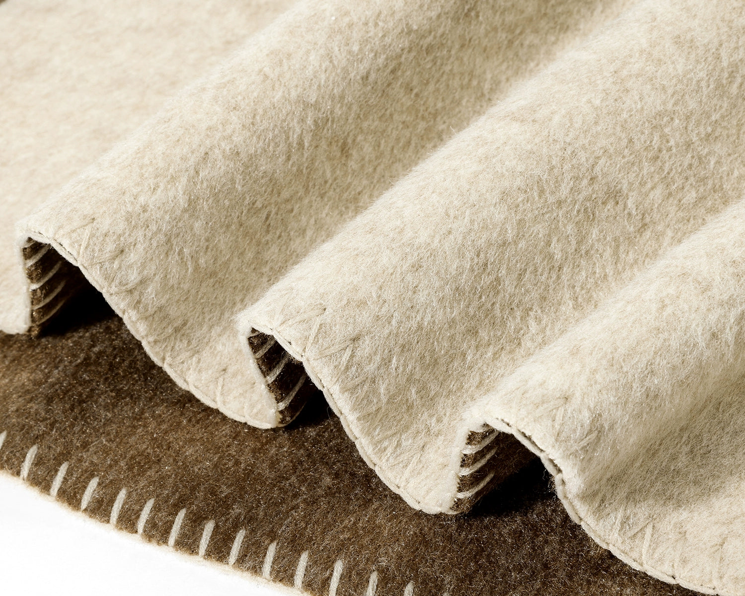 O1CN013ZmUAv1Vu9E7ki9fO