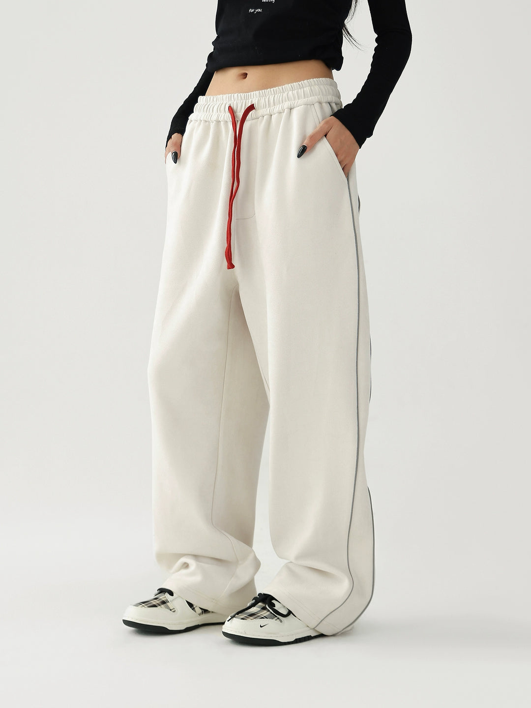 O1CN013uT7Xb1Qrn7IzEOtD