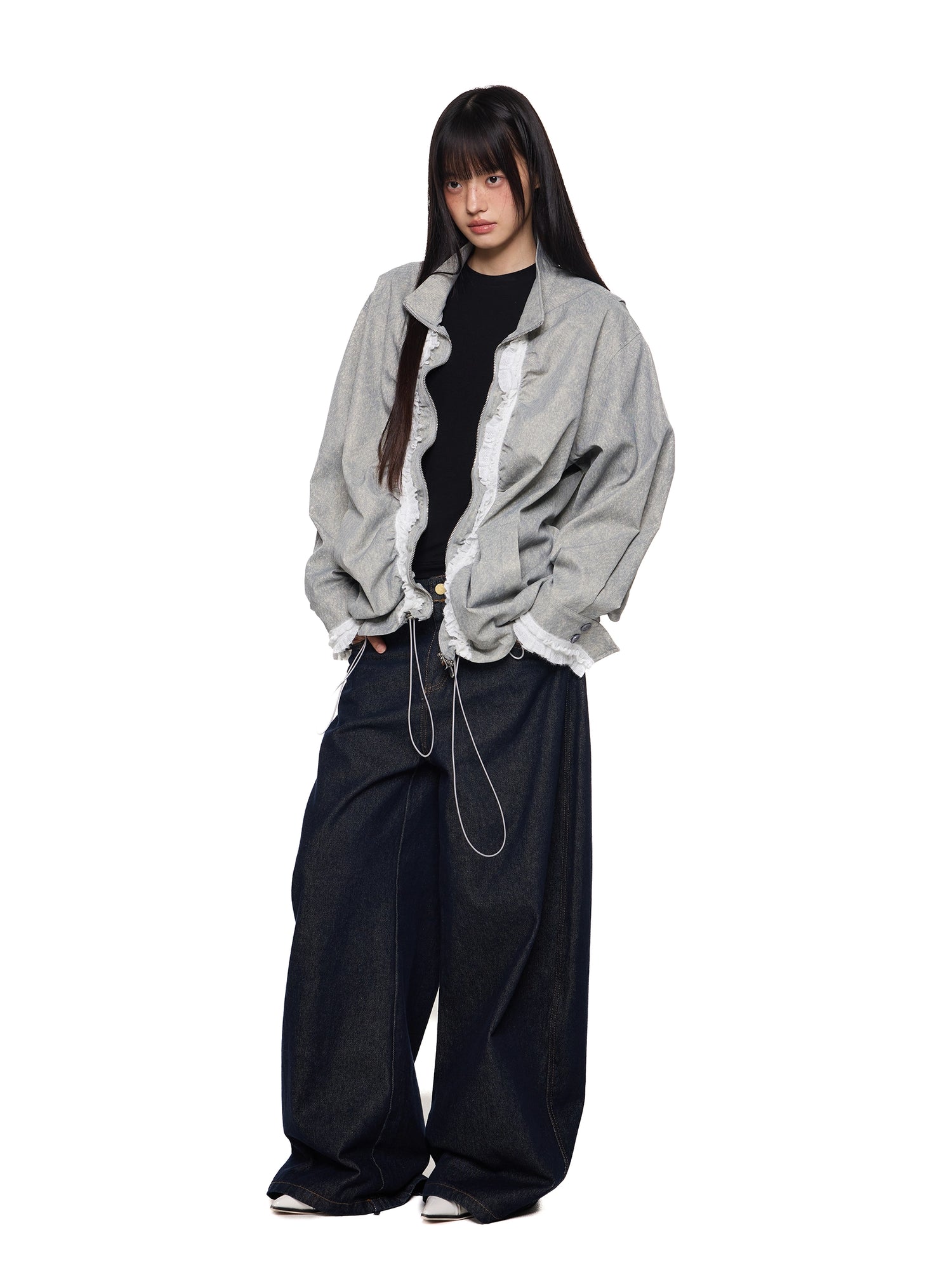 جاكيت دانتيل بياقة قائمة مع حبل سحب وتفاصيل مطوية 