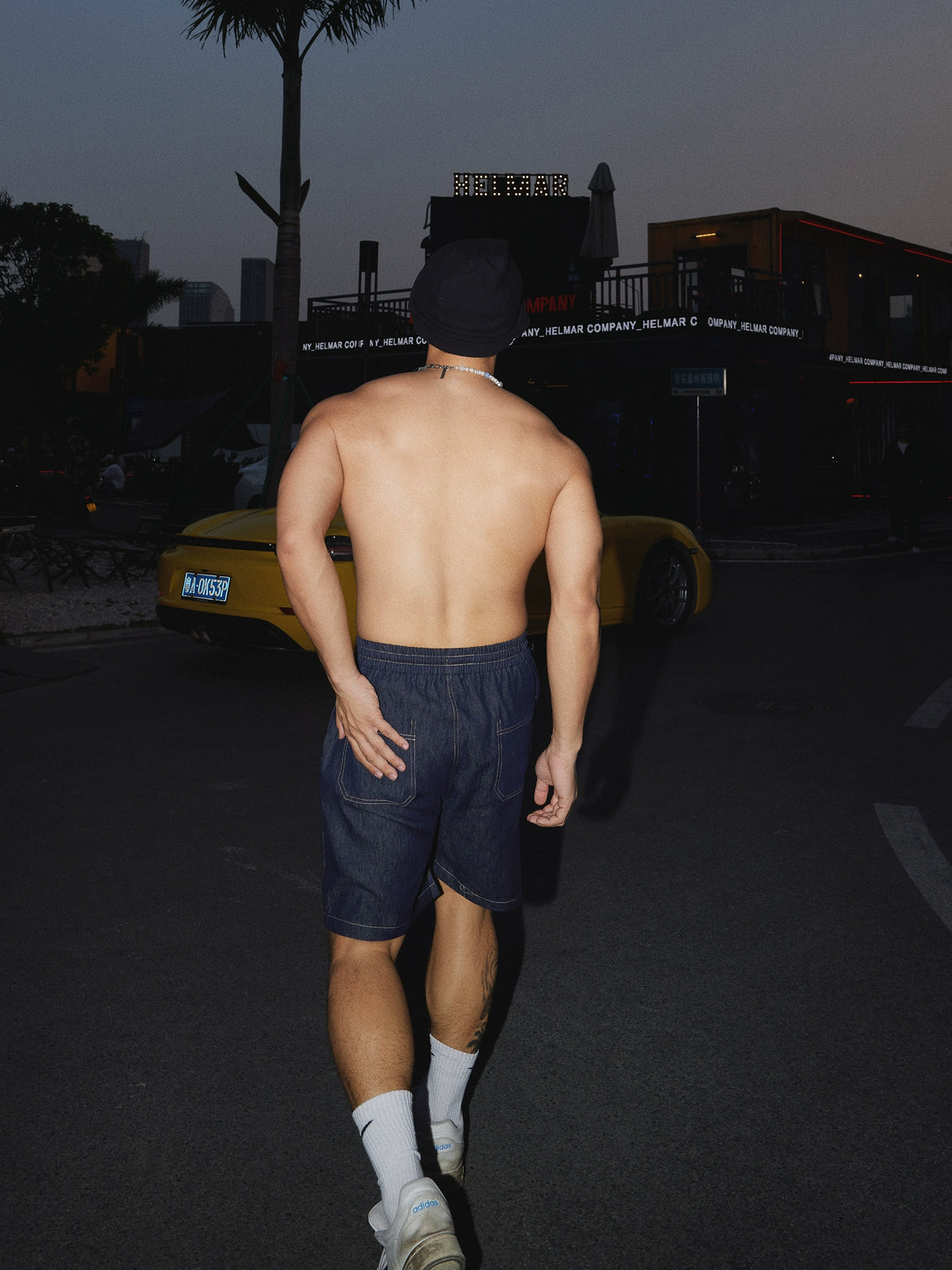 O1CN017V2J8X1EHoYpw8D3q