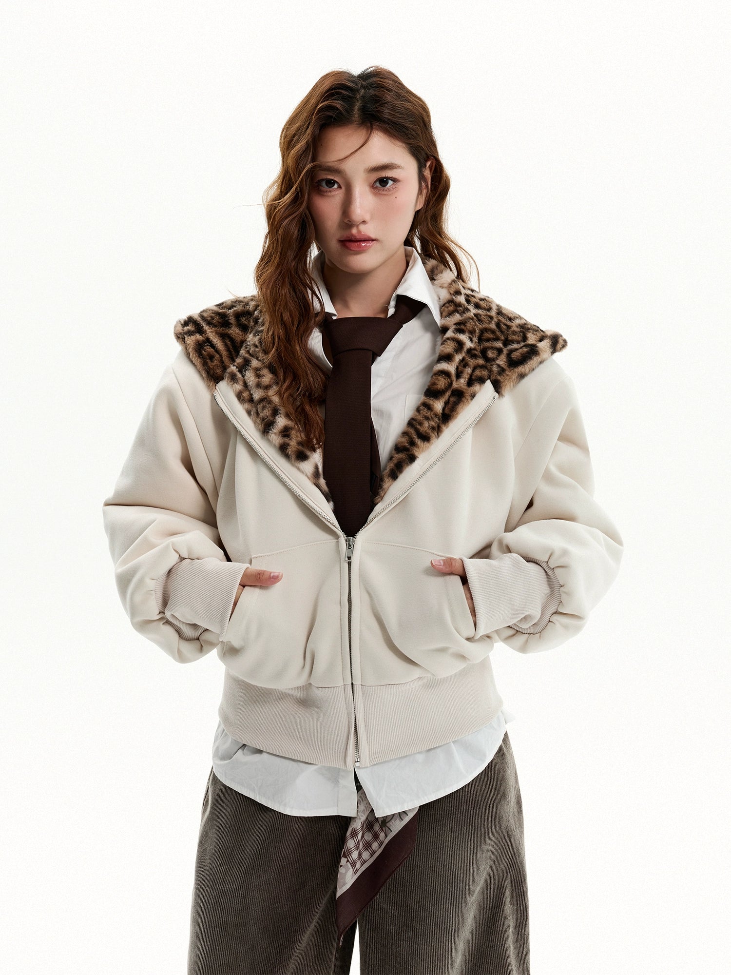 O1CN018XUA5N22JOmTyx8Oe