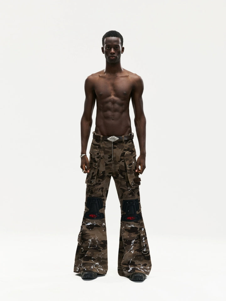 Pantalones de utilidad de camuflaje con rodilleras 