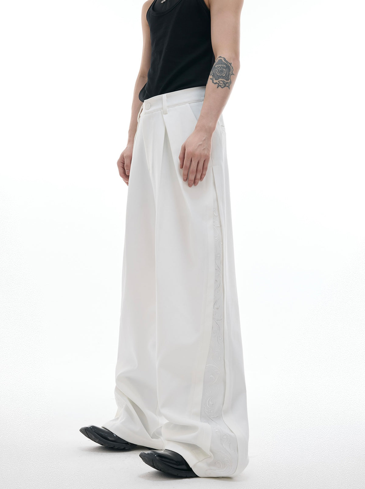 O1CN01A2ADJA2MtOA4FFz7m