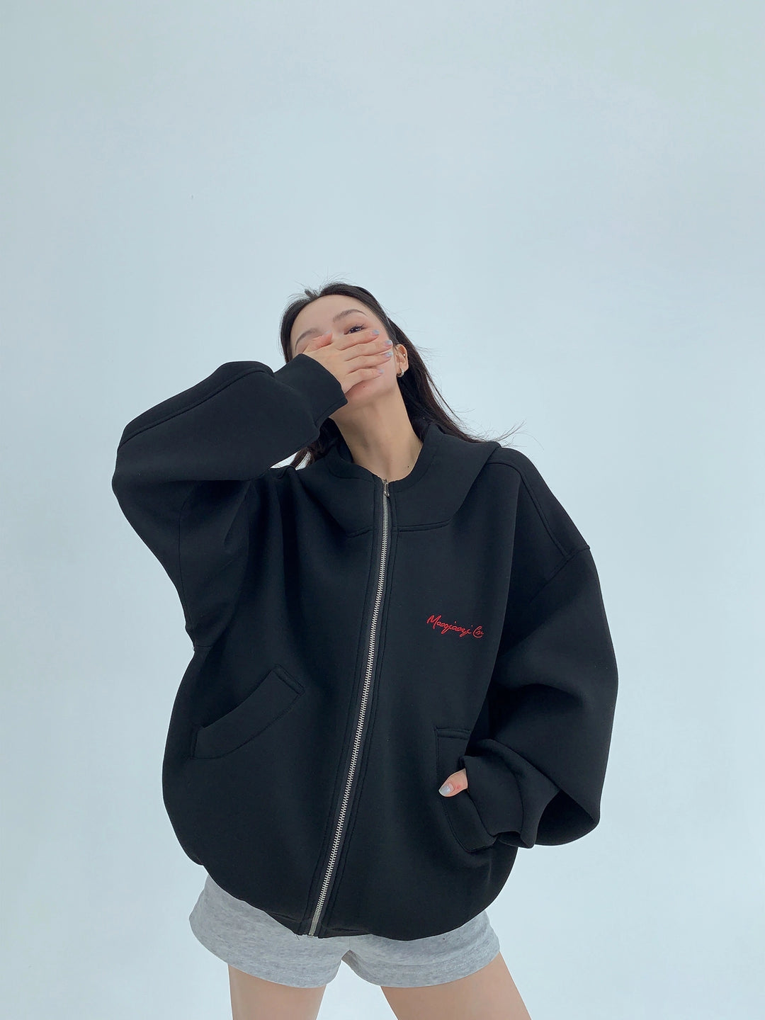 Embroidered Silhouette Hooded Jacket