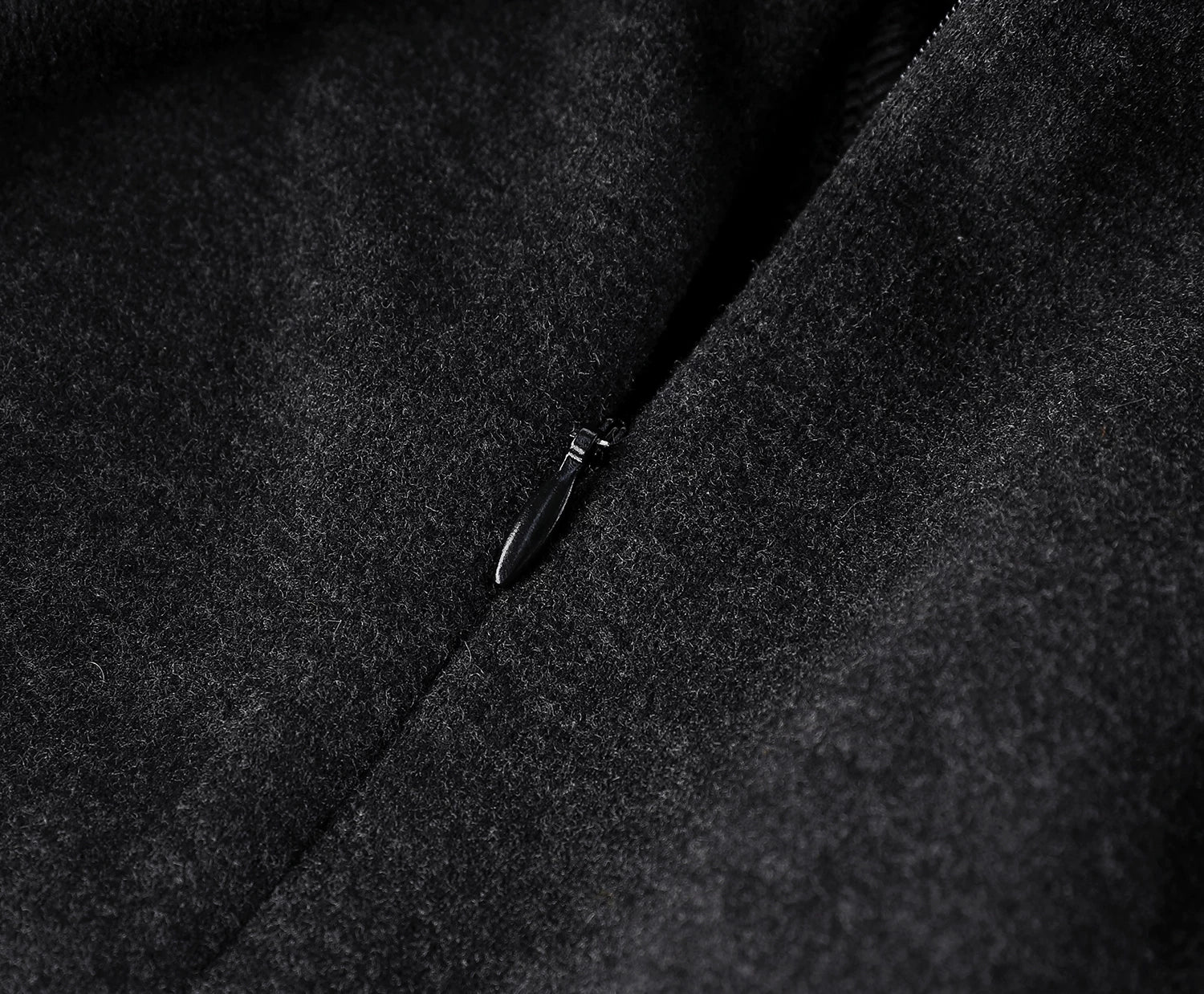 O1CN01DMzn6q1Vu9EsaQ5f7