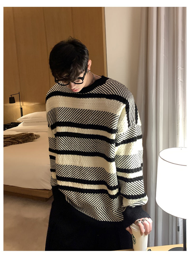 Lockerer gestreifter Pullover 