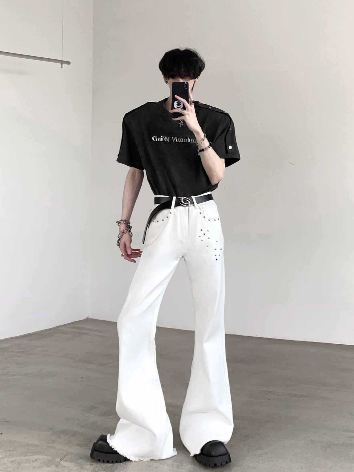 O1CN01Eq8M7Y1qDBxuQsaRV