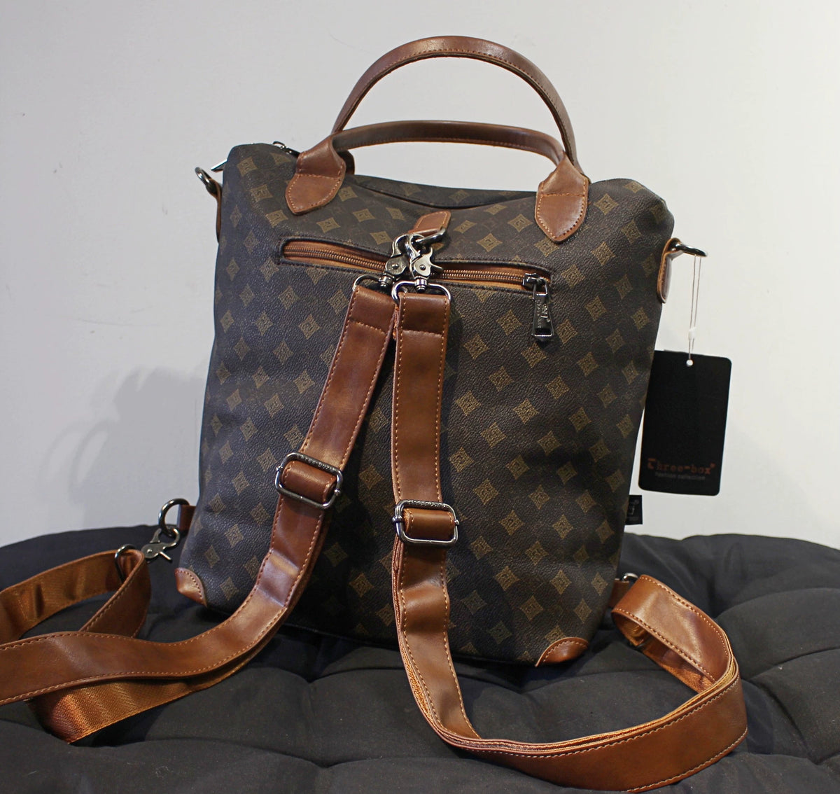 O1CN01Ew30XB1Rpn0w837DM