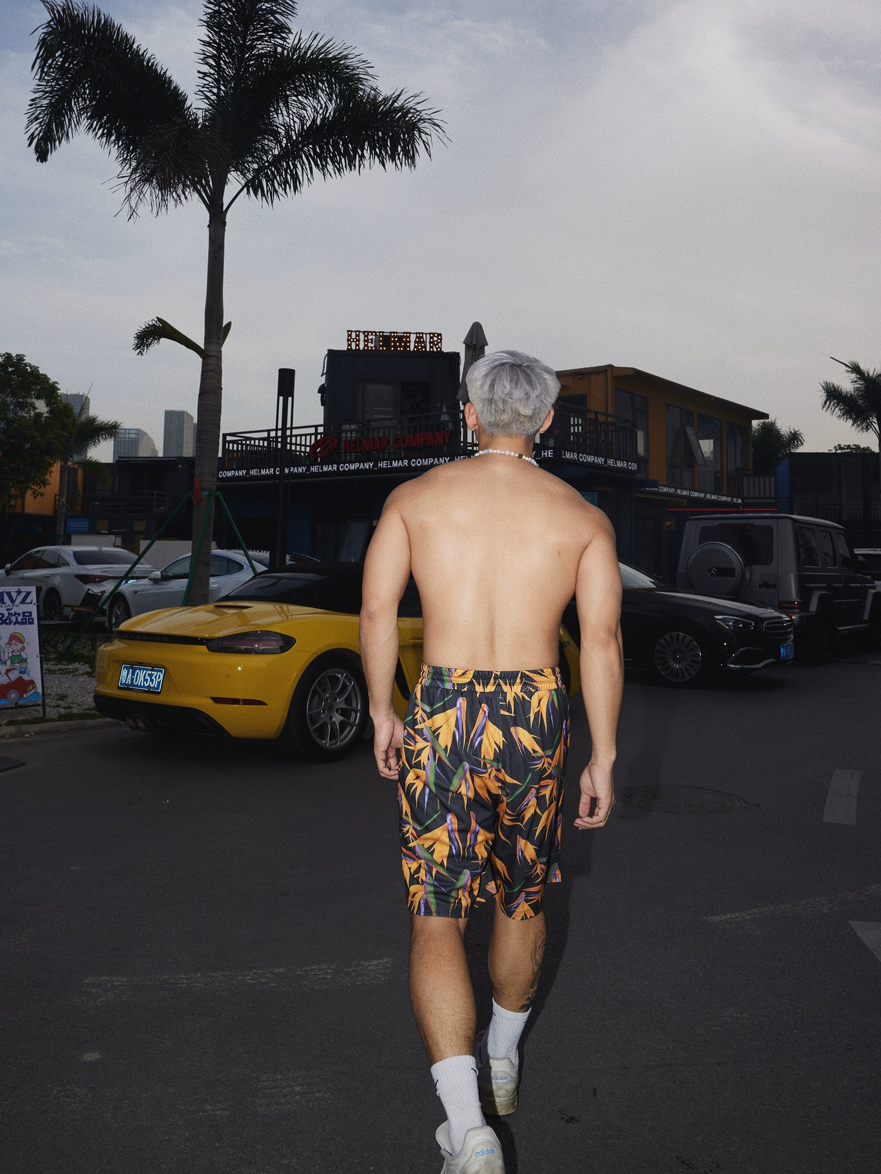 O1CN01Ge7pAb1EHoZINzllR