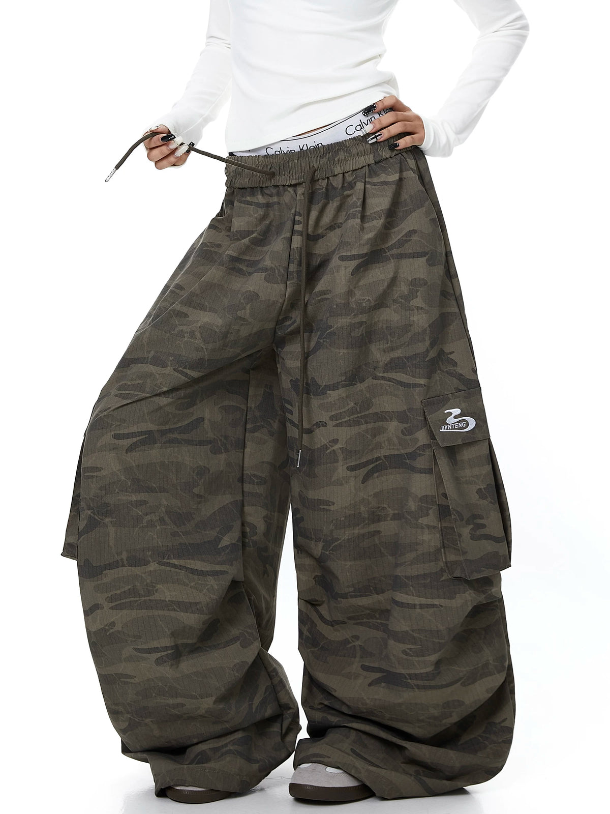 O1CN01KbJzZ42BzNdNj2zlG