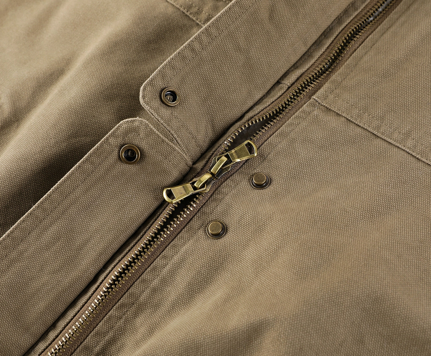 O1CN01LoXUQa1Vu9EsBCN4T