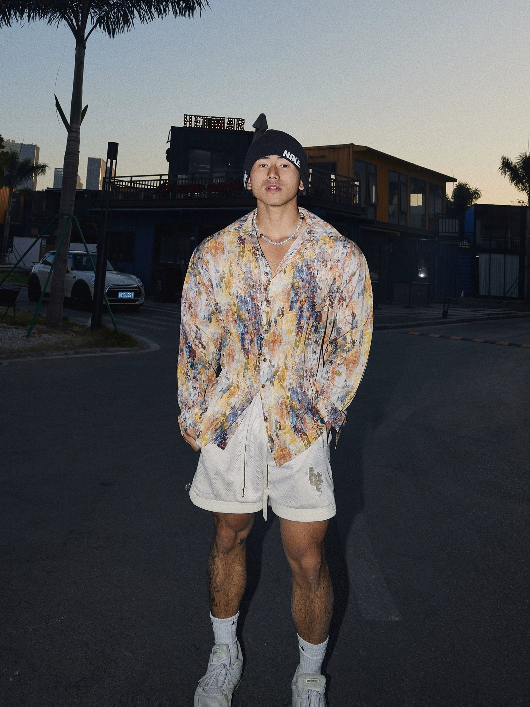 O1CN01MInpVz1EHoY0W6svq