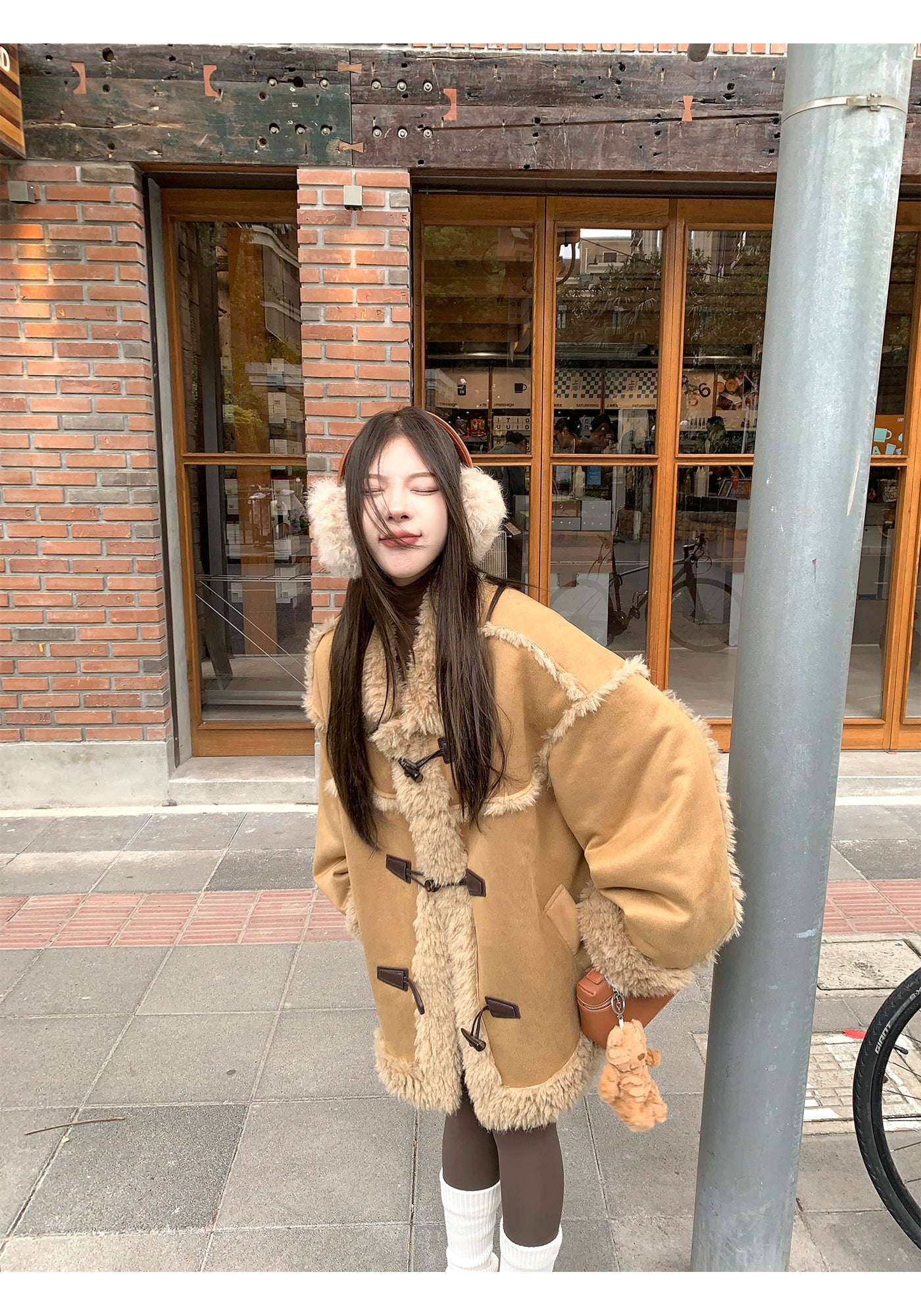 O1CN01N381mn1iEYB6a5qQI