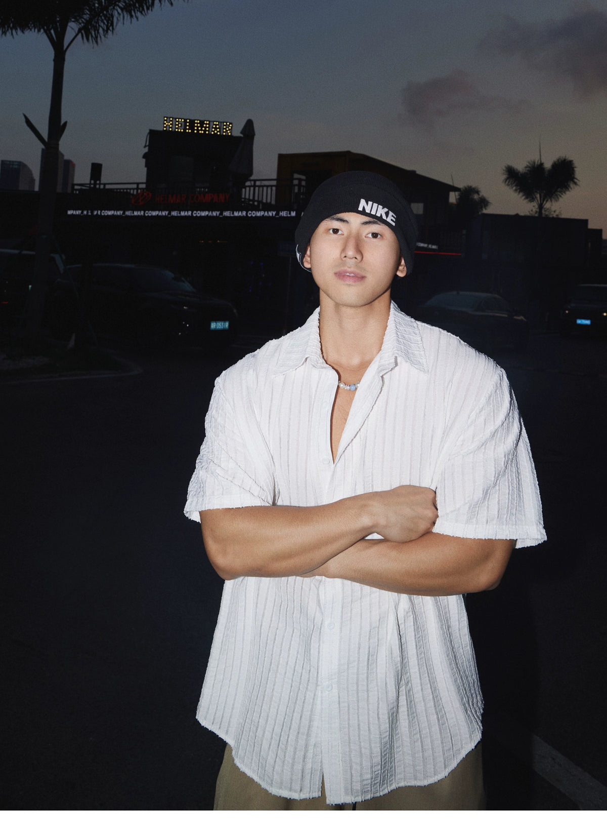 O1CN01NFsAeN1EHoYf5a6Dw