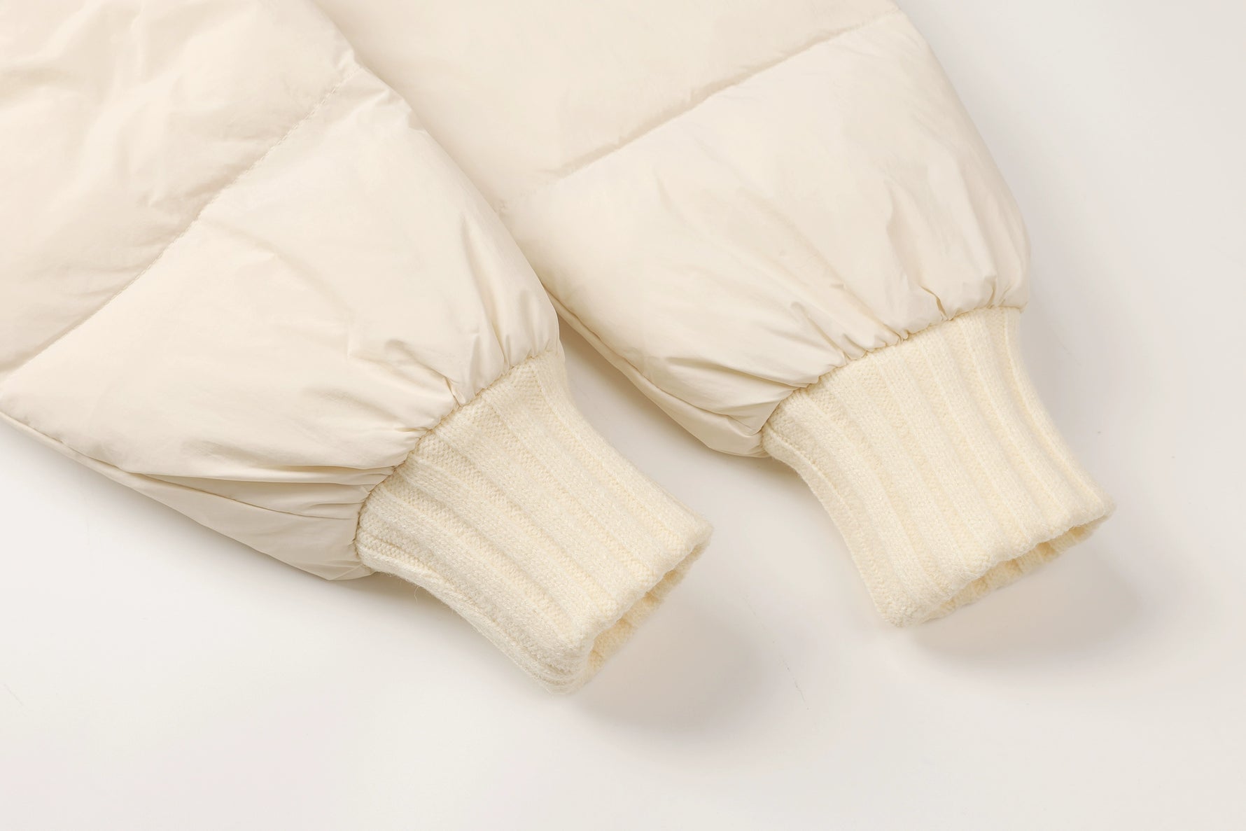 O1CN01OMvTtv2KUXU4ezWNa