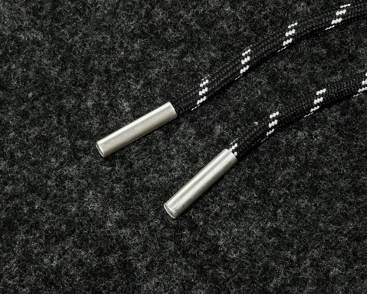 O1CN01OhaKYq1Vu9EGfajME