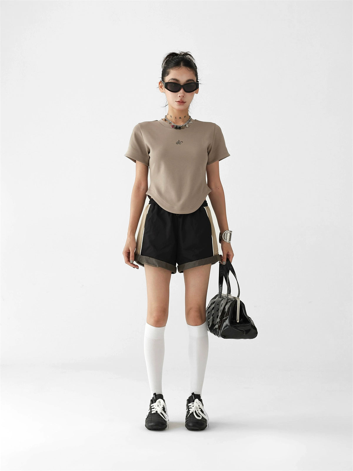 O1CN01OuQYHN1Qrn56UQnoJ