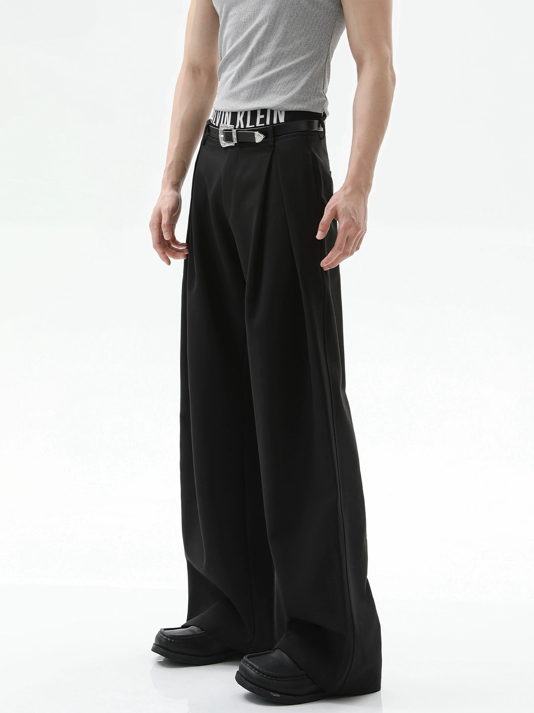Wide Leg Pleated Loose Fit Pants