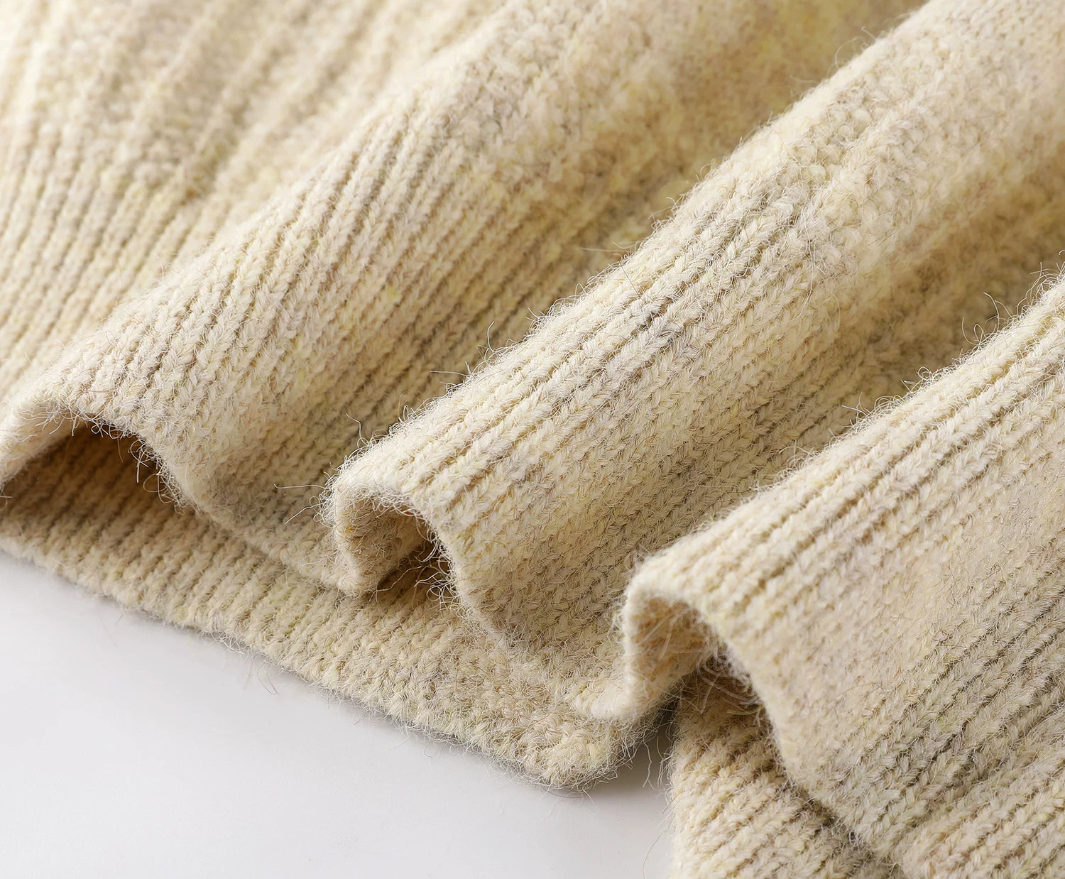 O1CN01SVzTcr1Vu9Epn3tGW