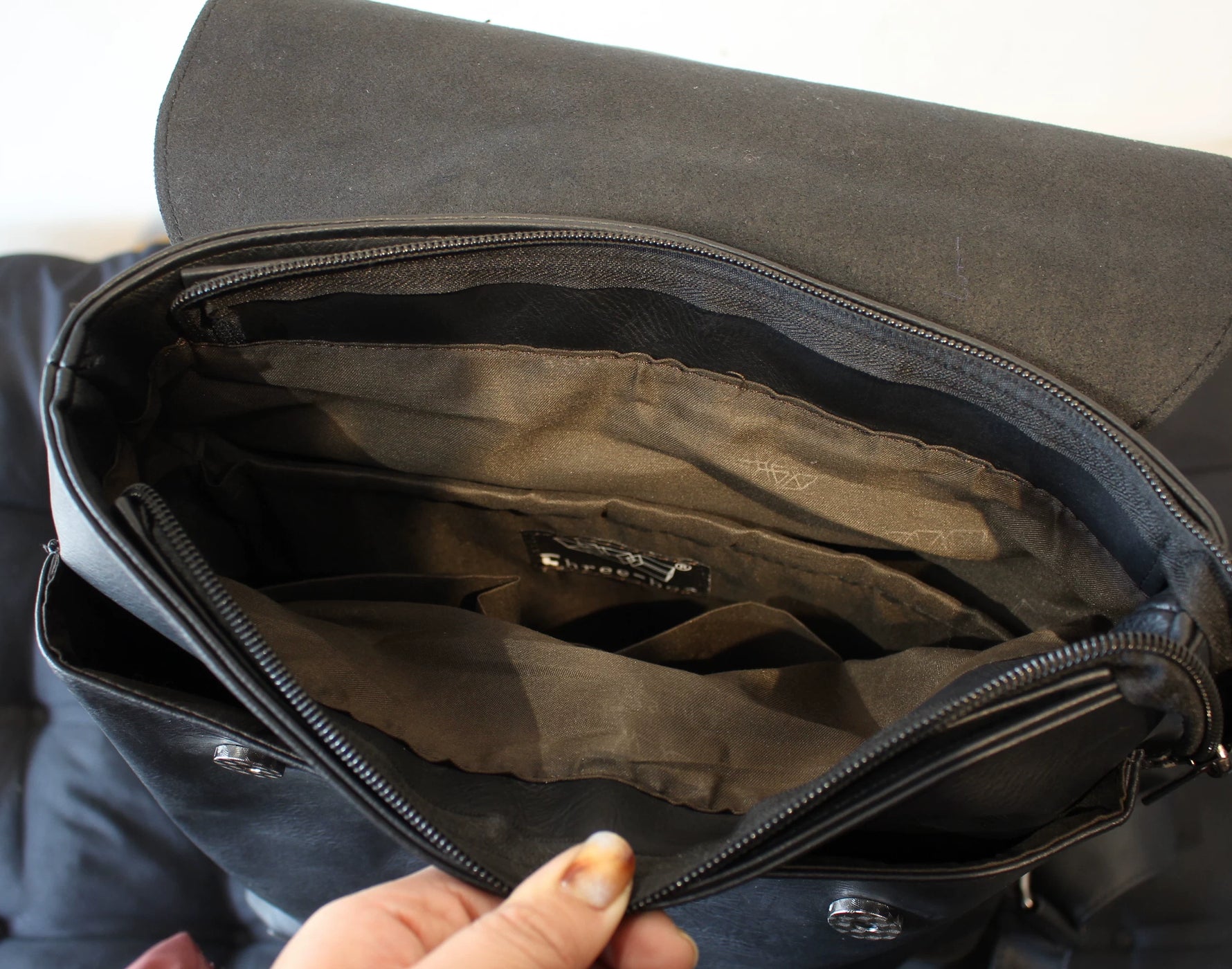 O1CN01UMVpt51Rpn1ArwF8d