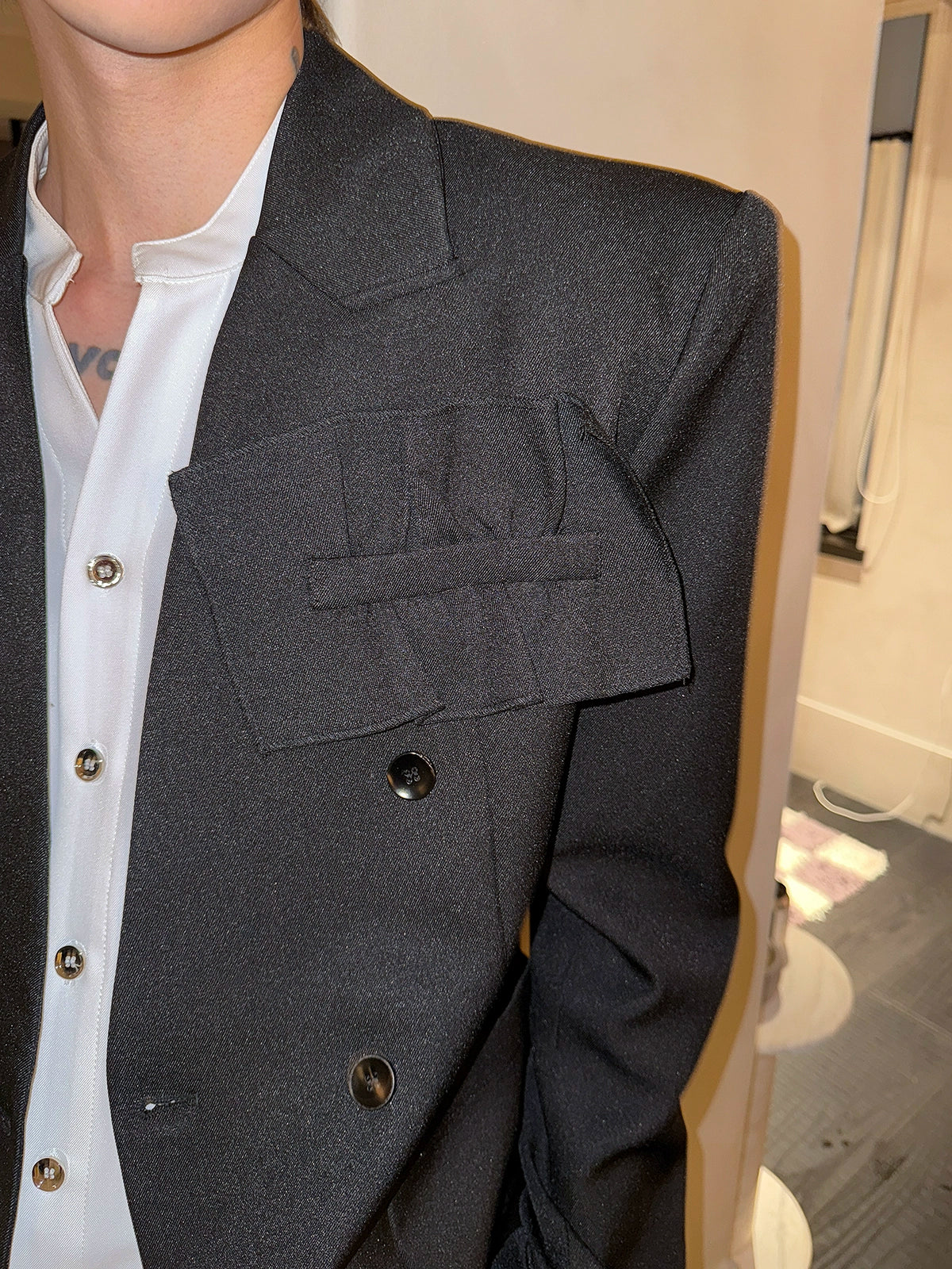 O1CN01UuUowk2EdLOToAjpx