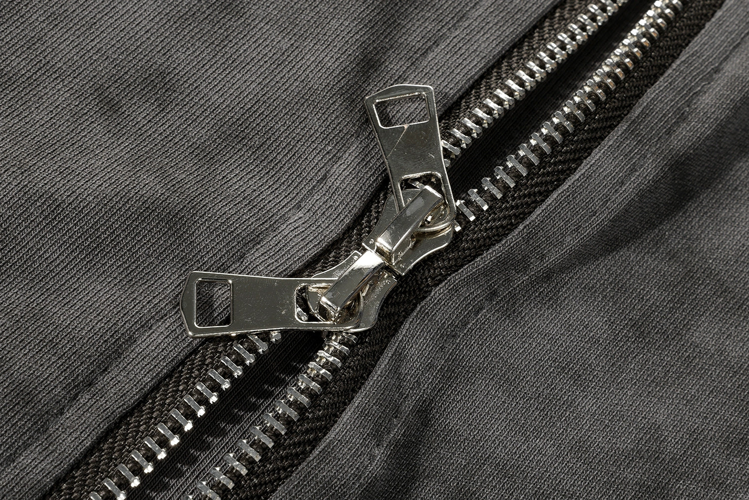 O1CN01VFjsce1Vu95s8B1Tm